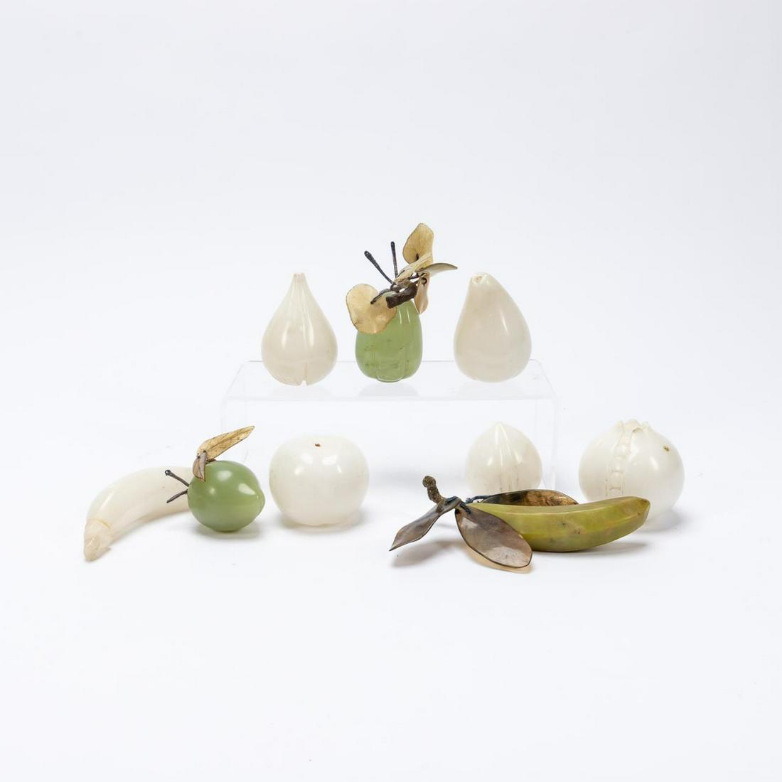 9PCS GROUP CHINESE HARDSTONE MISC ALTAR FRUITS (1 of 6)