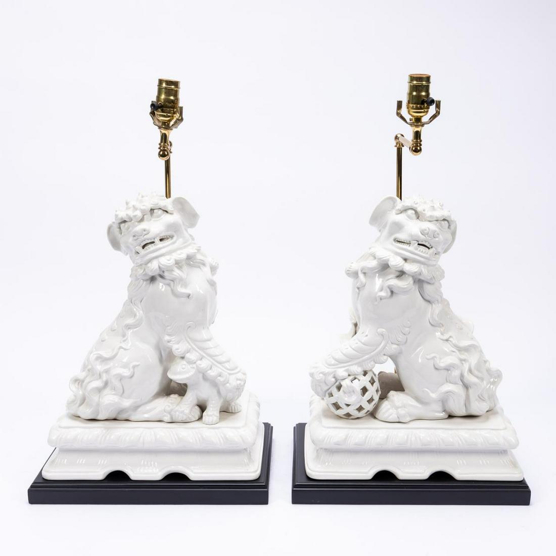 PAIR, ITALIAN MAJOLICA GUARDIAN LIONS LAMPS (1 of 7)