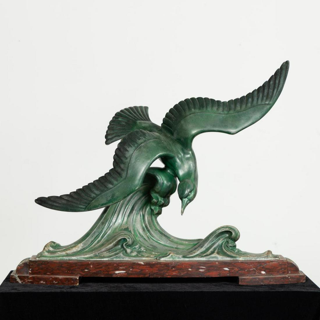 ART DECO DIVING BIRD SCULPTURE, MARBLE BASE (1 of 4)