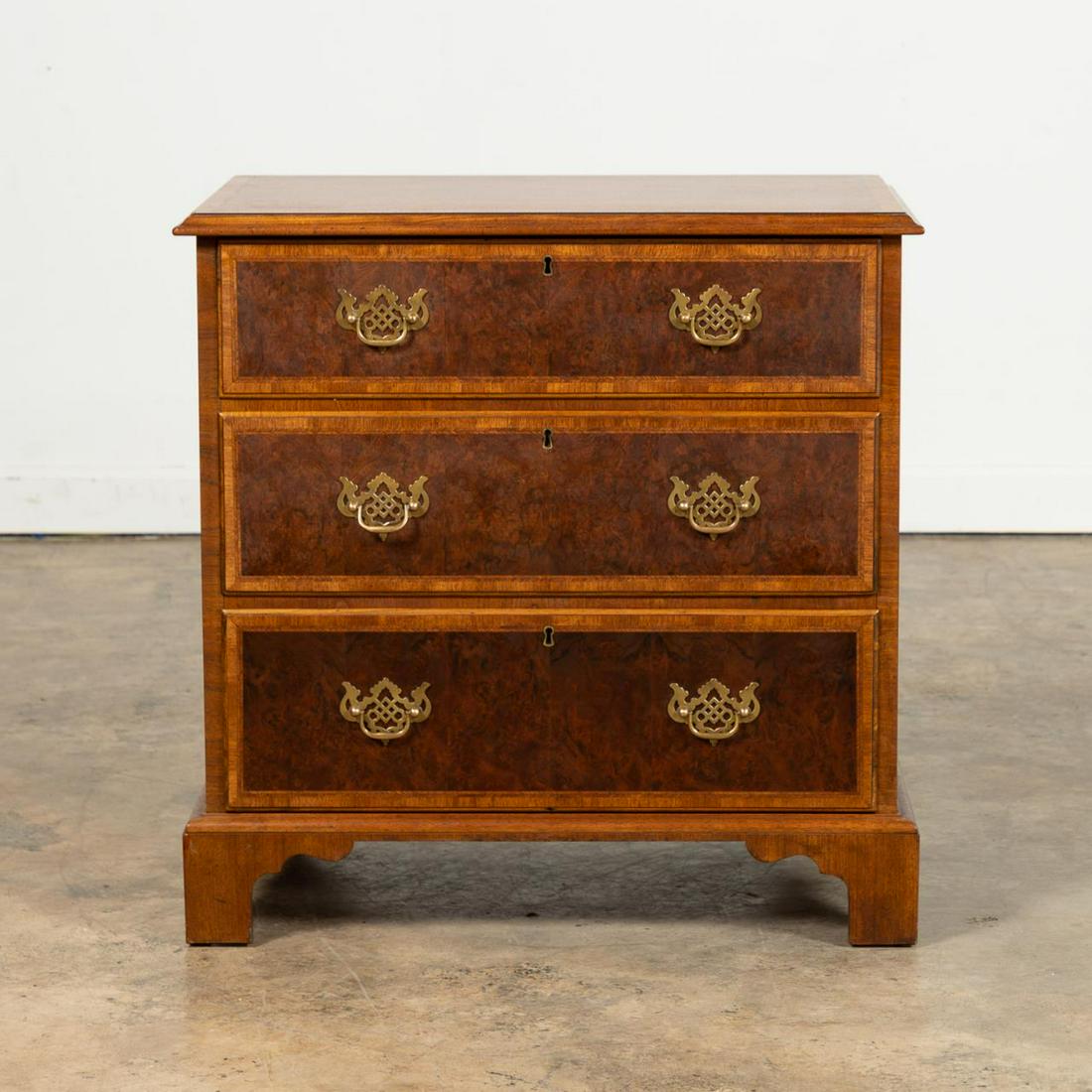 BAKER GEORGIAN STYLE BURL BACHELOR'S CHEST (1 of 6)