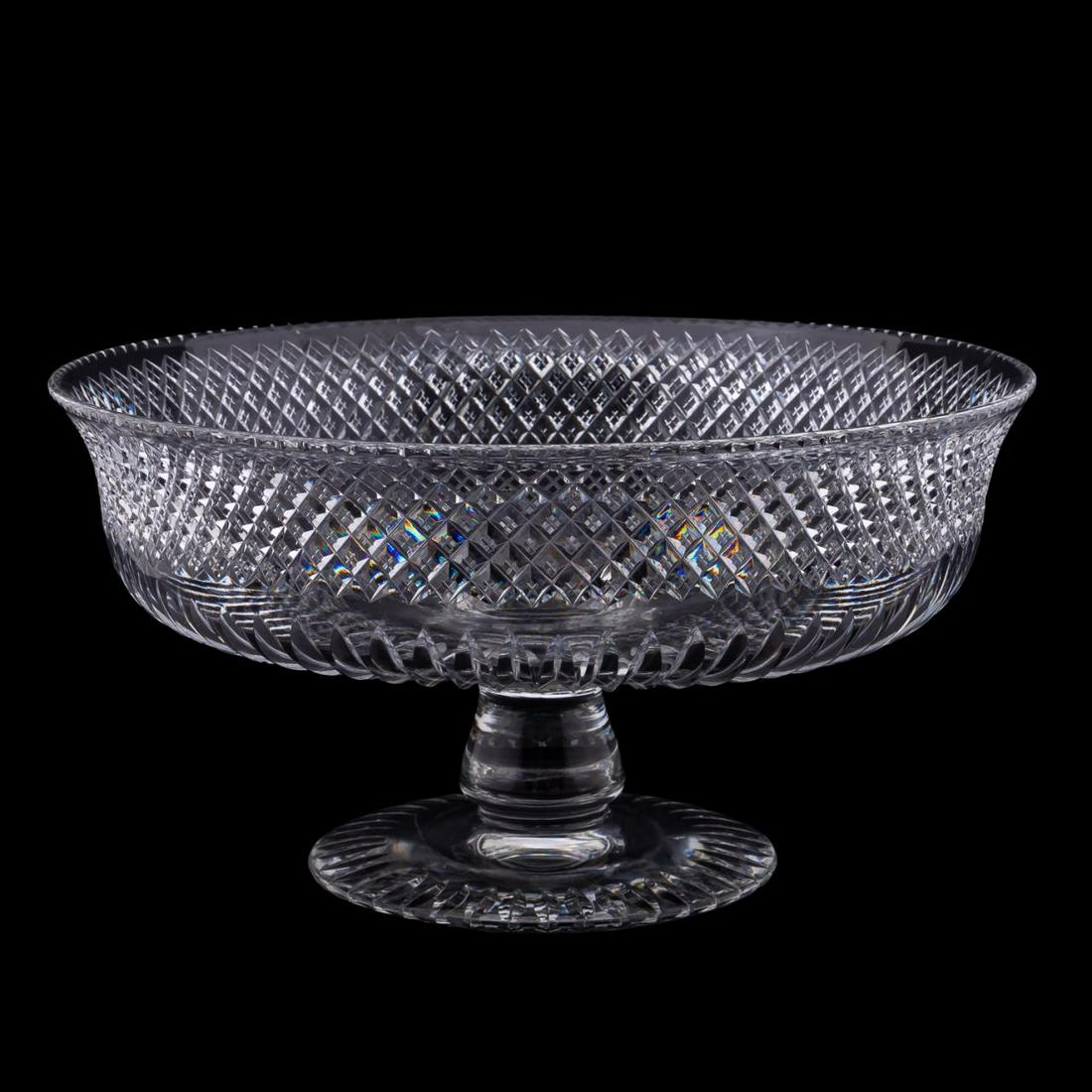 HAWKES LARGE CUT CRYSTAL CENTERPIECE FOOTED BOWL (1 of 6)