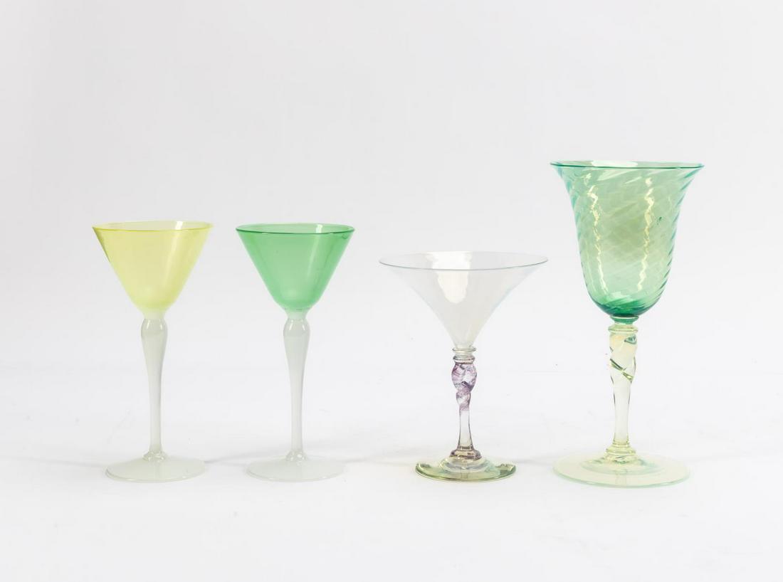 GROUP, CARDER STEUBEN COLORED STEMWARE, 4PCS (1 of 5)
