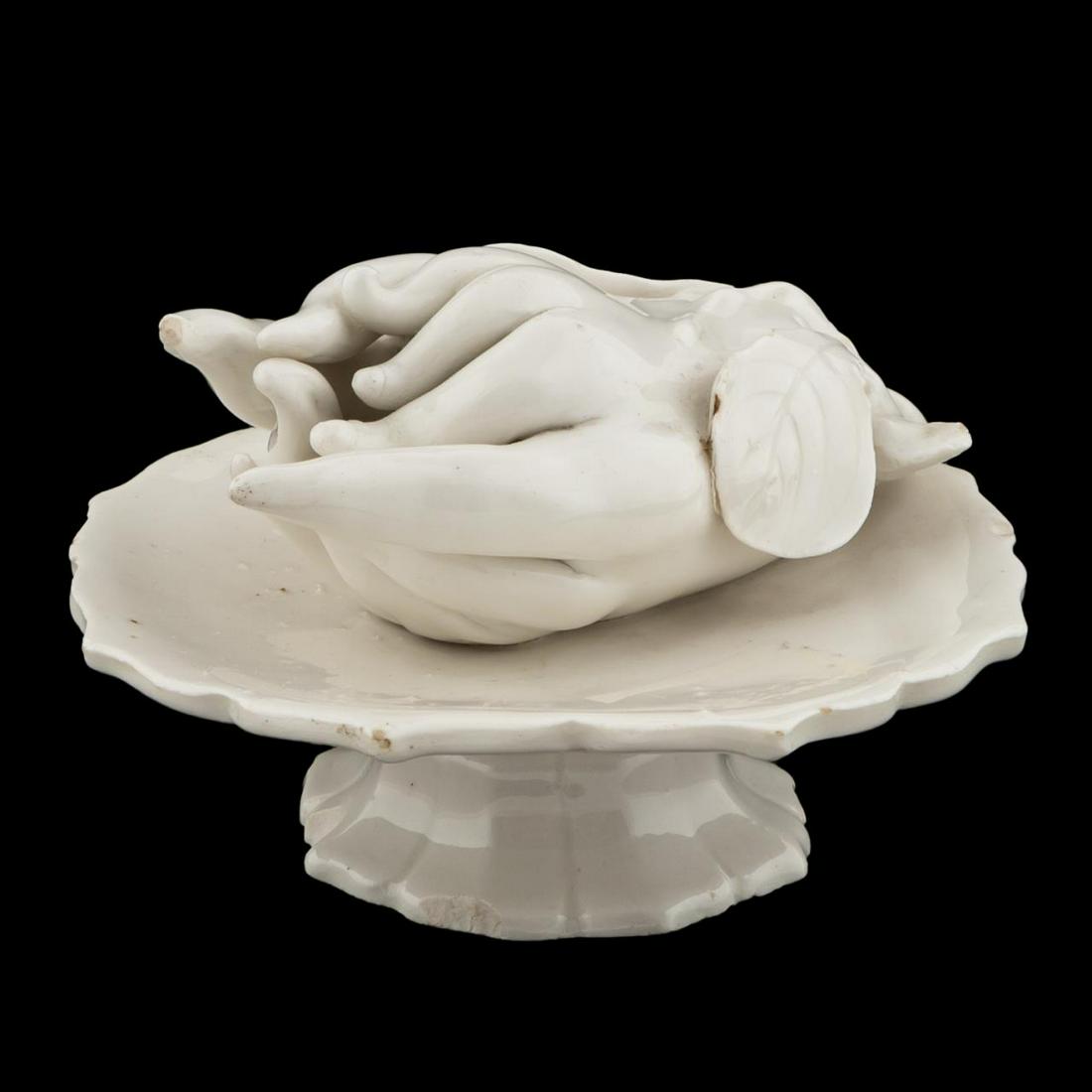 CHINESE BLANC DE CHINE BUDDHA HAND ALTAR FRUIT (1 of 5)