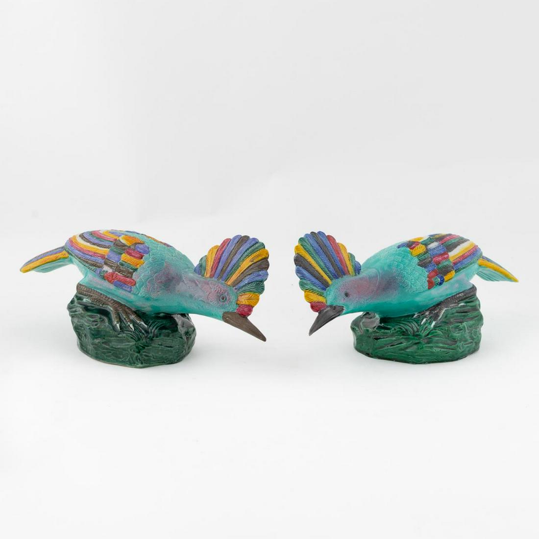 PR. CHINESE EXPORT PORCELAIN EXOTIC BIRD FIGURES (1 of 5)