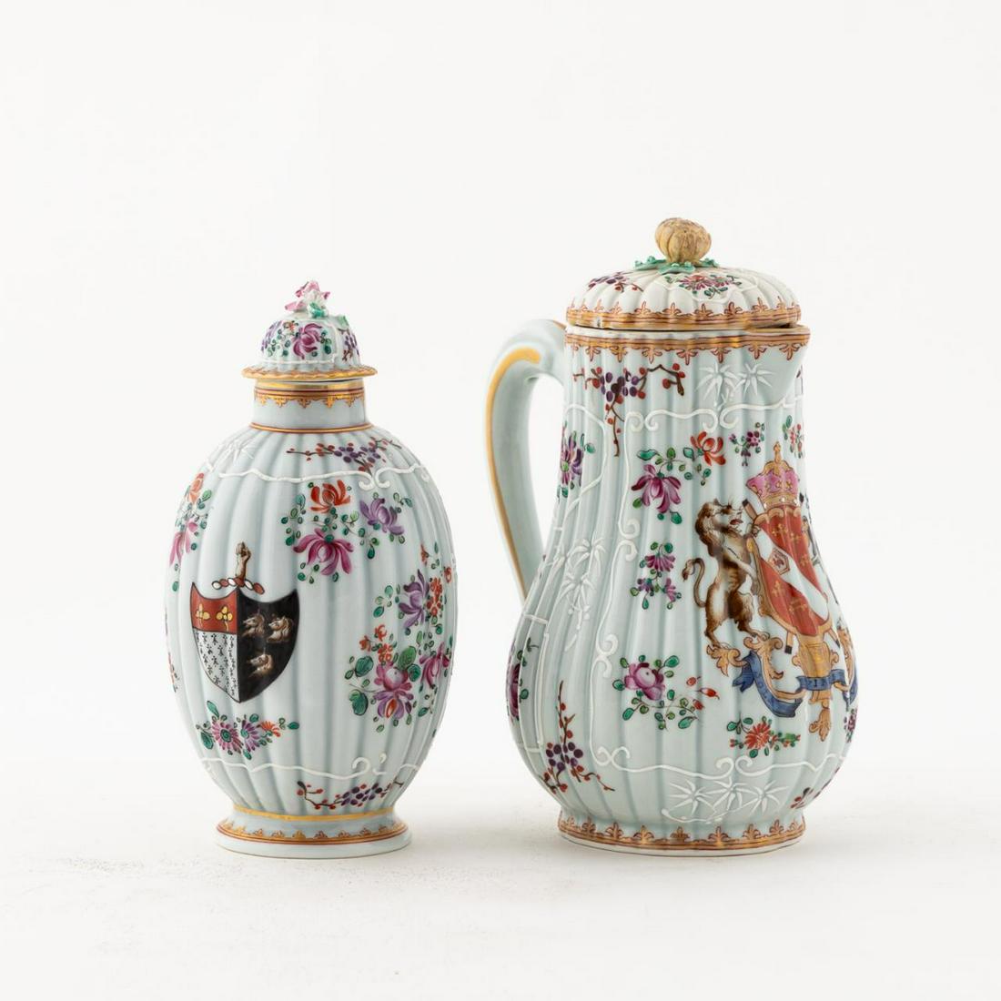 2 SAMSON EXPORT STYLE ARMORIAL PORCELAIN PIECES (1 of 8)