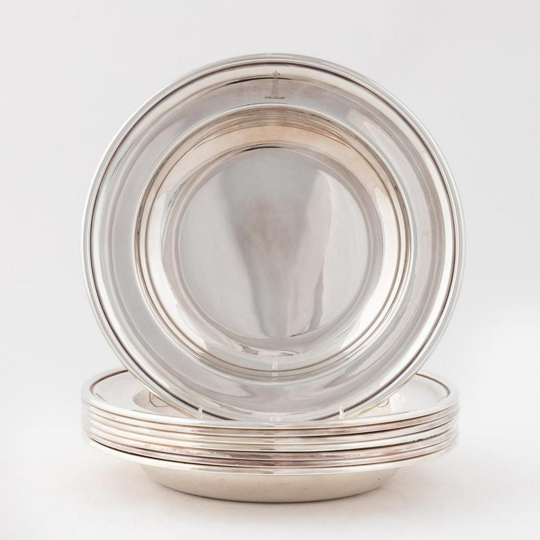 8 PCS, MAPPIN & WEBB SILVERPLATE SOUP BOWLS (1 of 5)