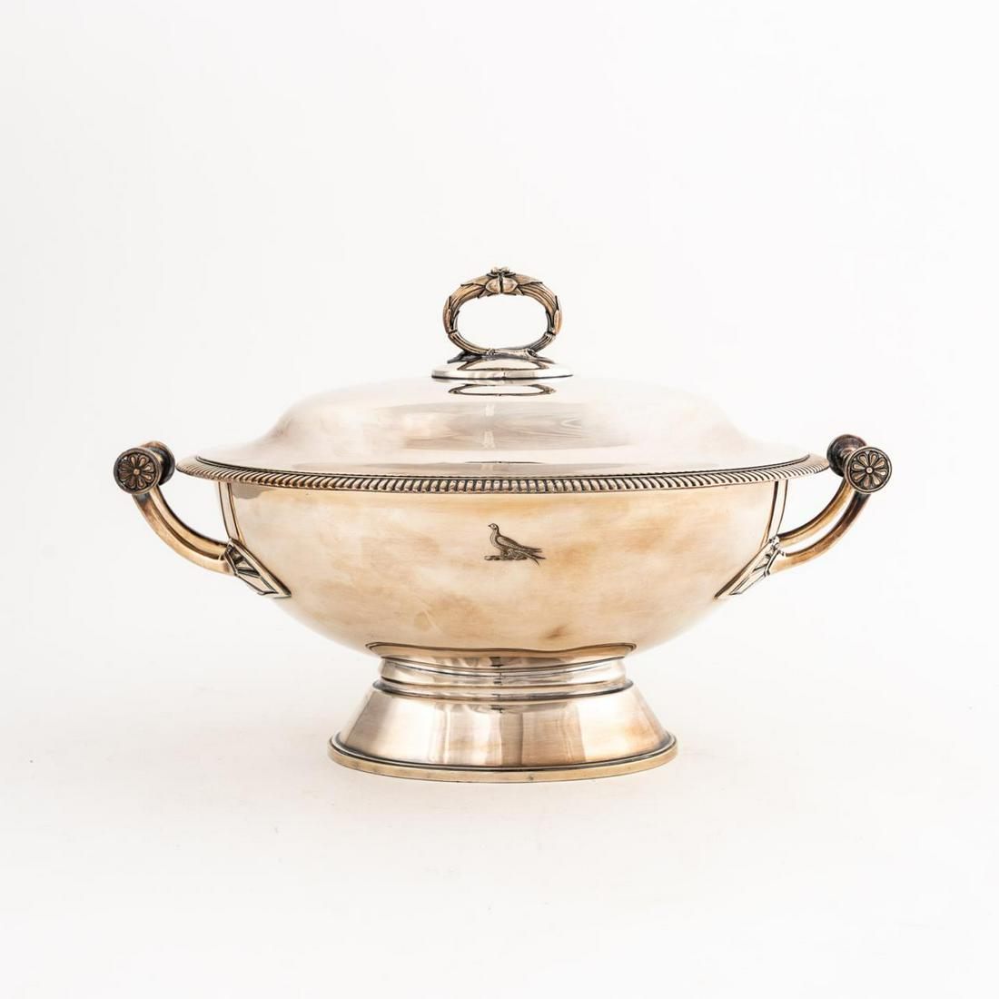 GORHAM SILVER SOLDERED CLASSICAL STYLE TUREEN (1 of 7)