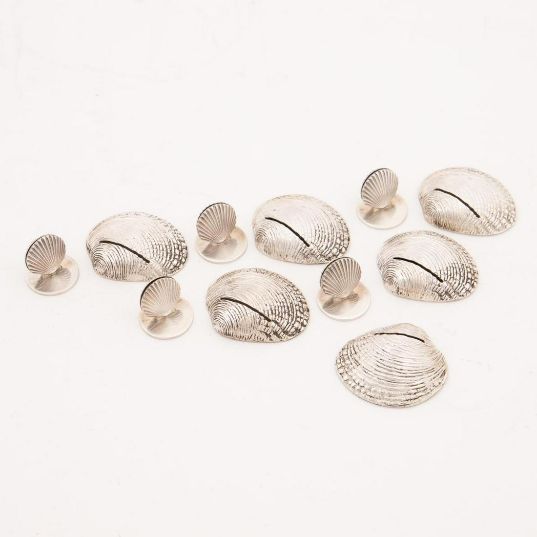 STERLING SHELL-FORM PLACE CARD HOLDERS, 11PCS (1 of 3)