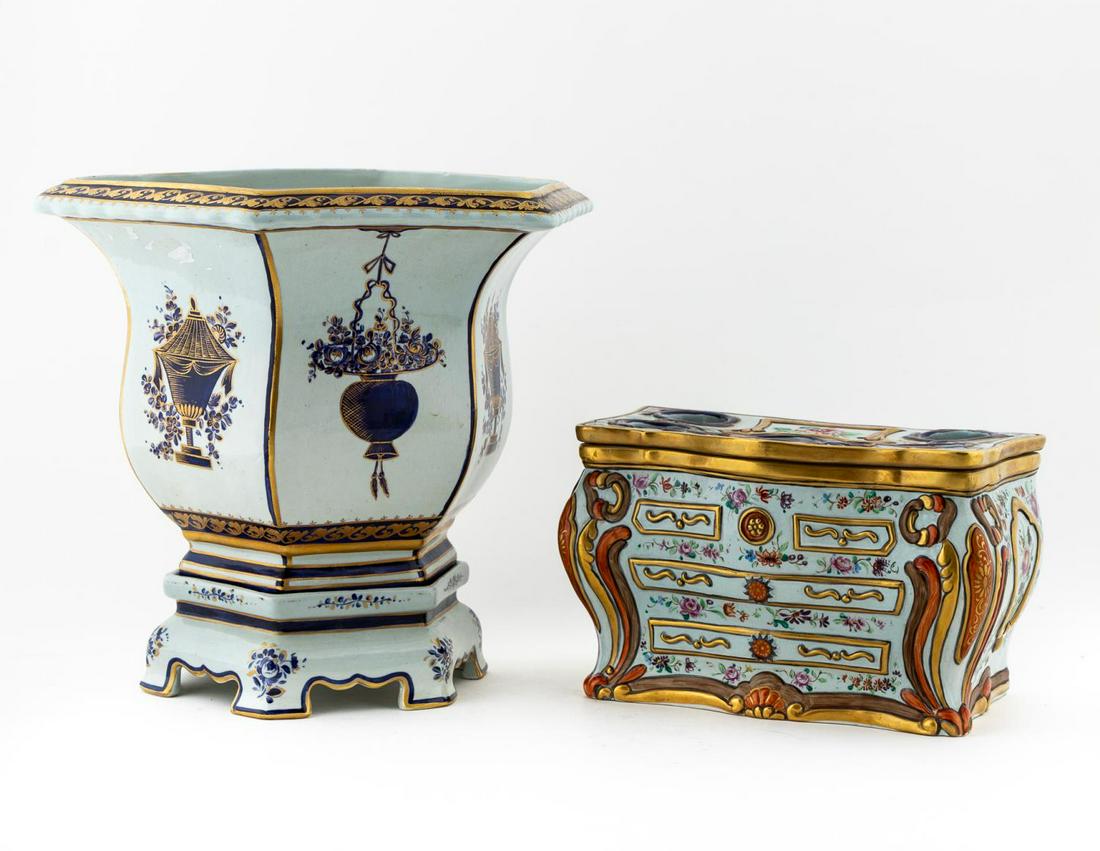 2 PCS, MOTTAHEDEH PORCELAIN DECORATIVE PLANTERS (1 of 8)