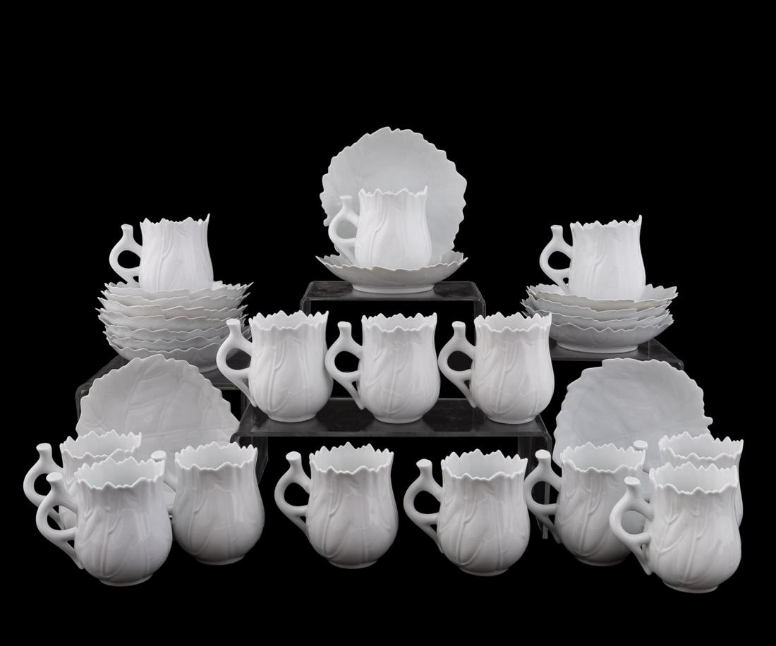 29 PCS, KALDUN & BOGLE PORCELAIN CUPS & SAUCERS (1 of 5)