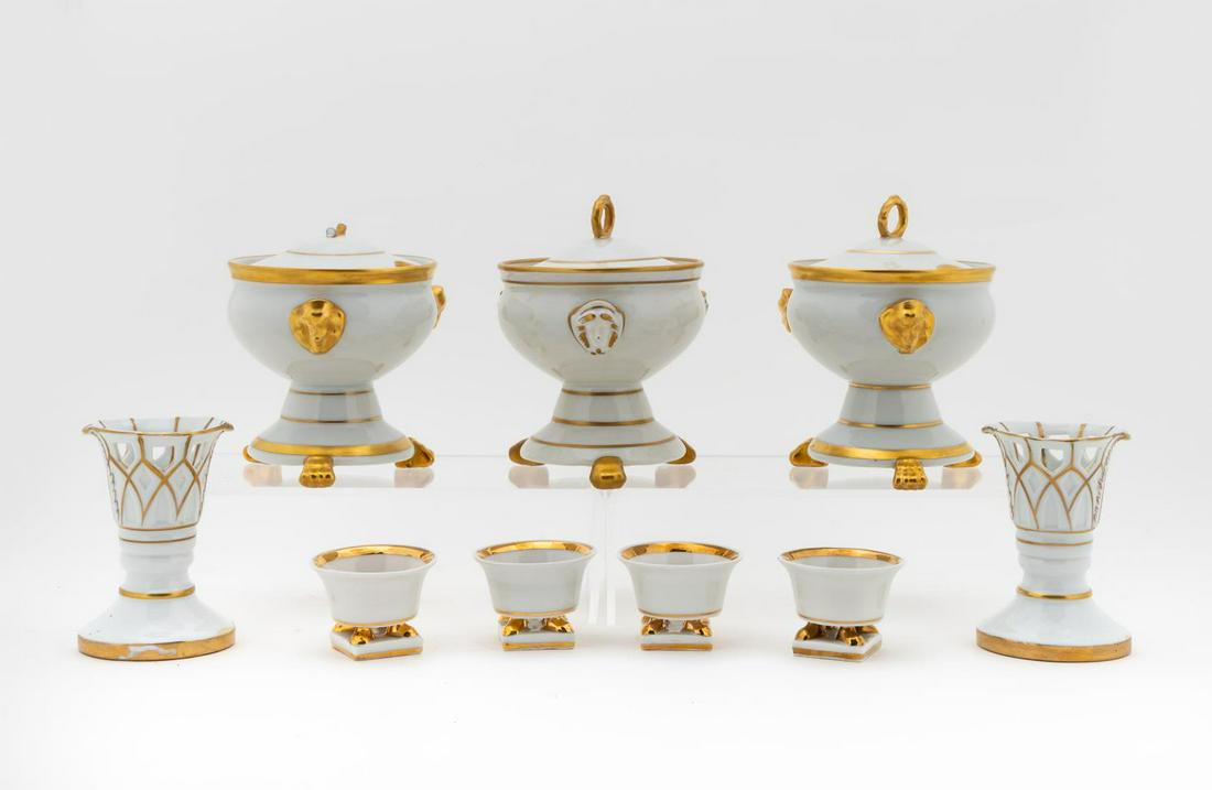9 PCS, CREAM & GILT PORCELAIN TABLEWARES, SAUCIERS (1 of 6)