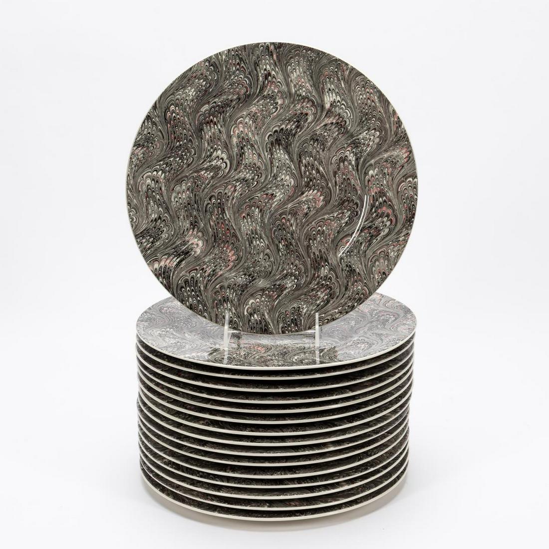 16 PCS, VILLEROY & BOCH MEDICI BLACK CHARGERS (1 of 4)