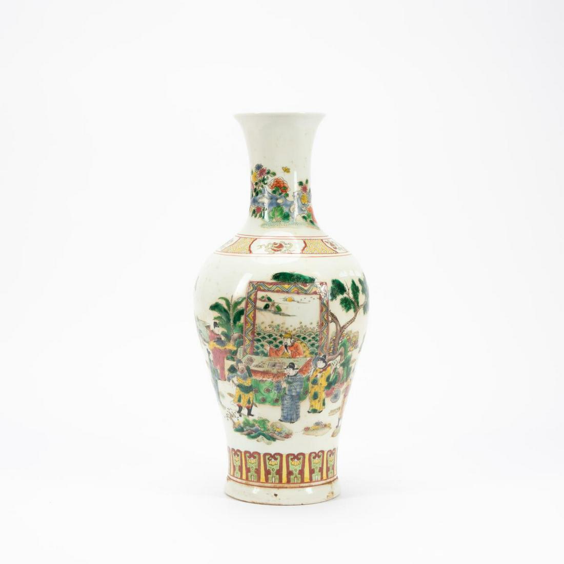 CHINESE FAMILLE VERTE FIGURAL MOTIF PORCELAIN VASE (1 of 6)