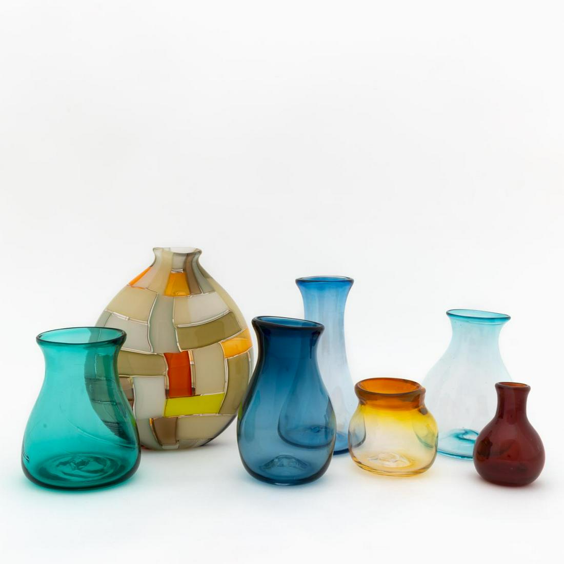 7PCS, MICHAEL ANCHIN SHORT ART GLASS VASES (1 of 6)