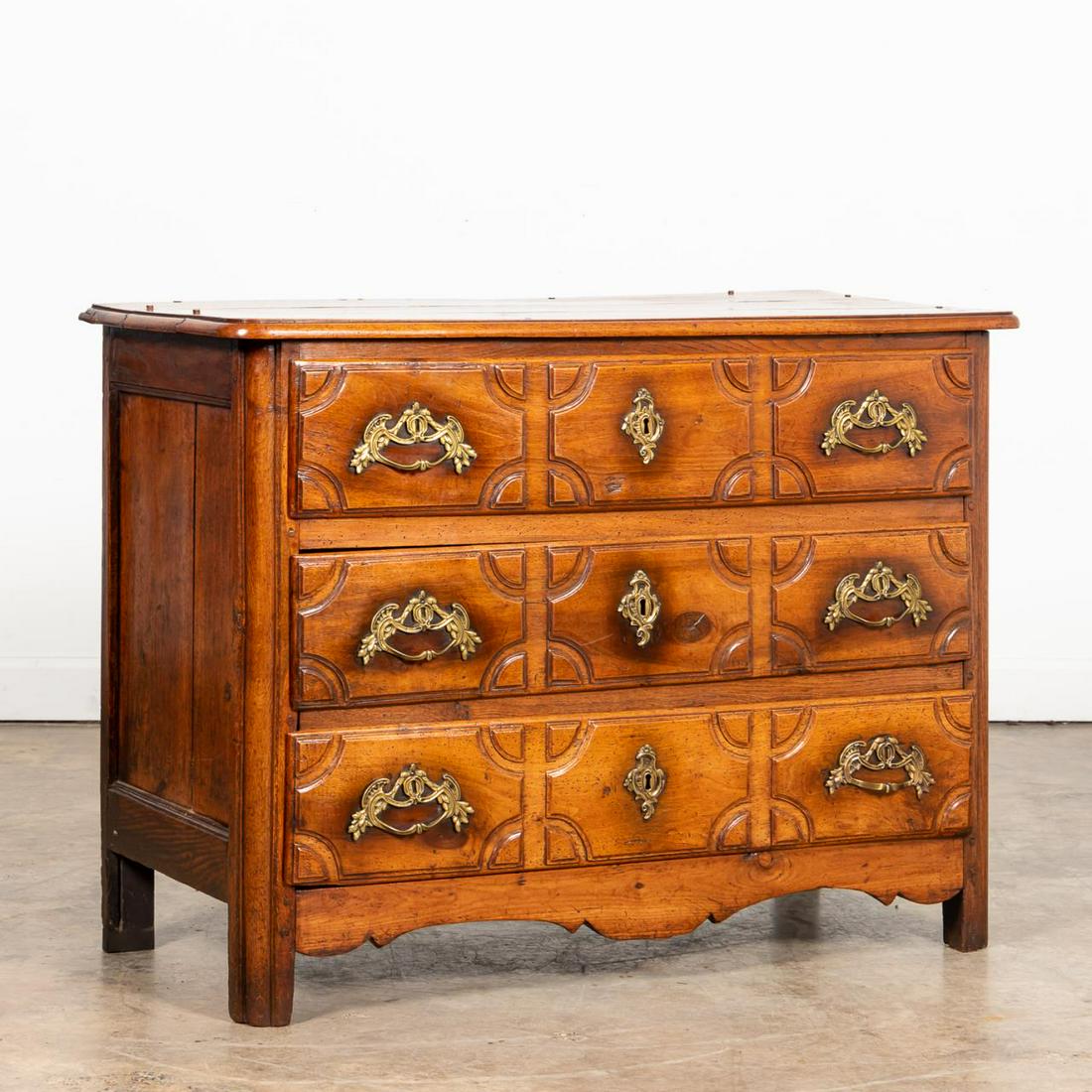18TH C. LOUIS XIV THREE-DRAWER WALNUT COMMODE (1 of 7)