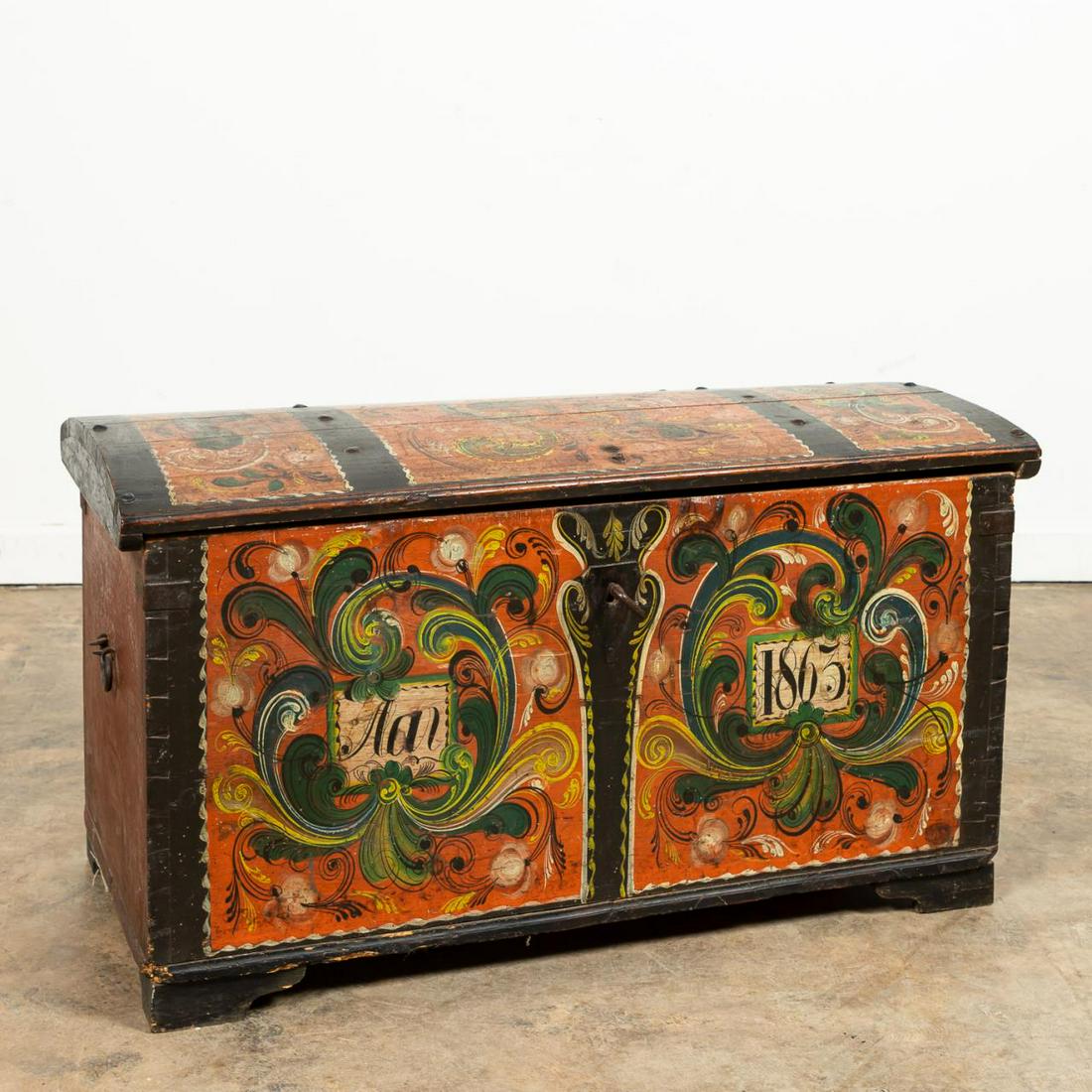 19TH C. N. EUROPEAN POLYCHROME BLANKET CHEST (1 of 9)