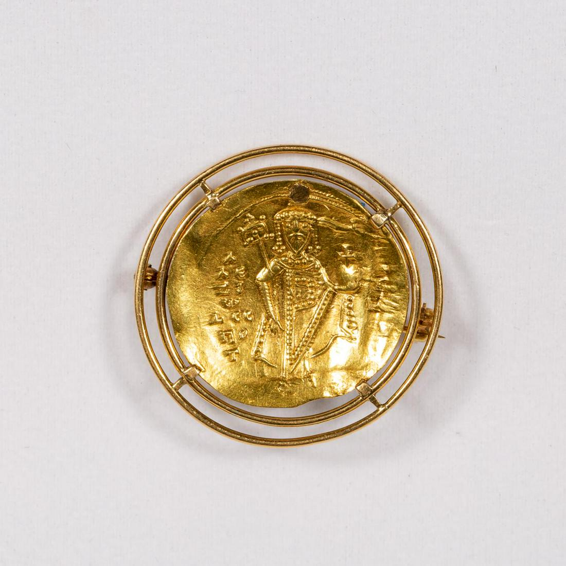 BYZANTINE GOLD COIN, ALEXIS I COMNEUS 1081-1118 (1 of 3)