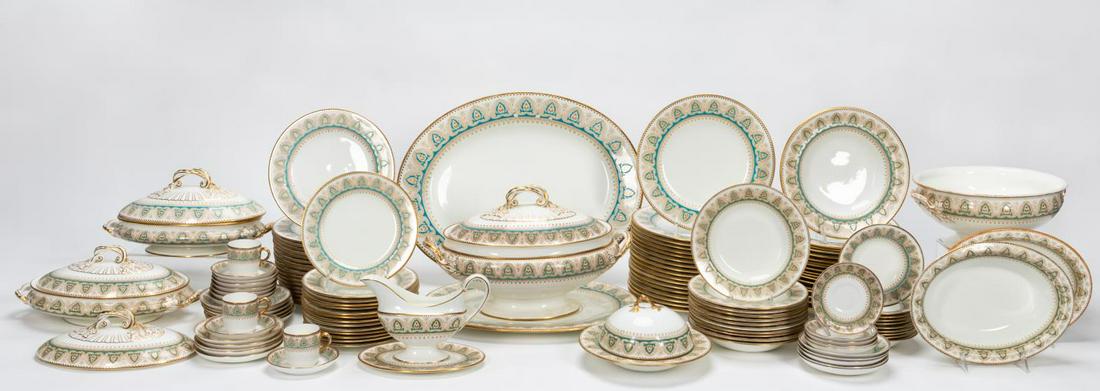 BROWNFIELD & SON WHITE STAR LINE DINNERWARE, 134PC (1 of 12)