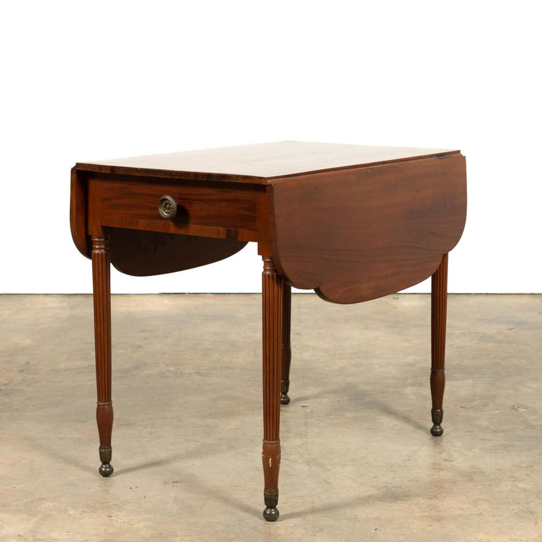 19TH C. SHERATON DROP-LEAF PEMBROKE TABLE (1 of 6)