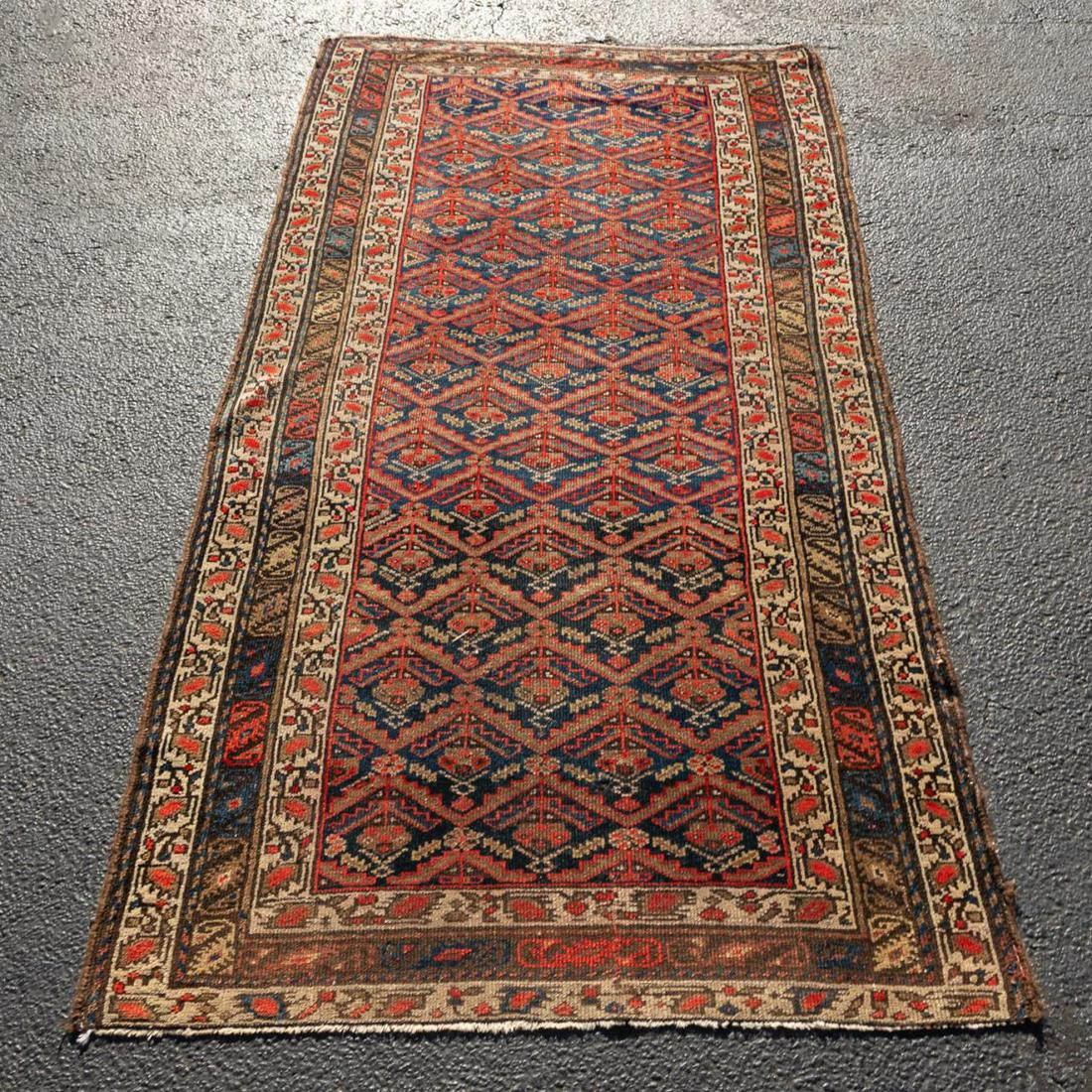 HAND WOVEN ANTIQUE HAMADAN RUG, 3' 5" X 6' 10" (1 of 4)