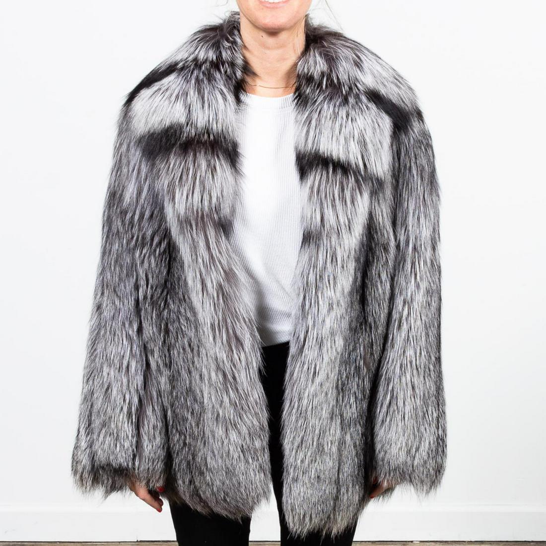 MARY MCFADDEN NATURAL SILVER FOX FUR JACKET (1 of 10)