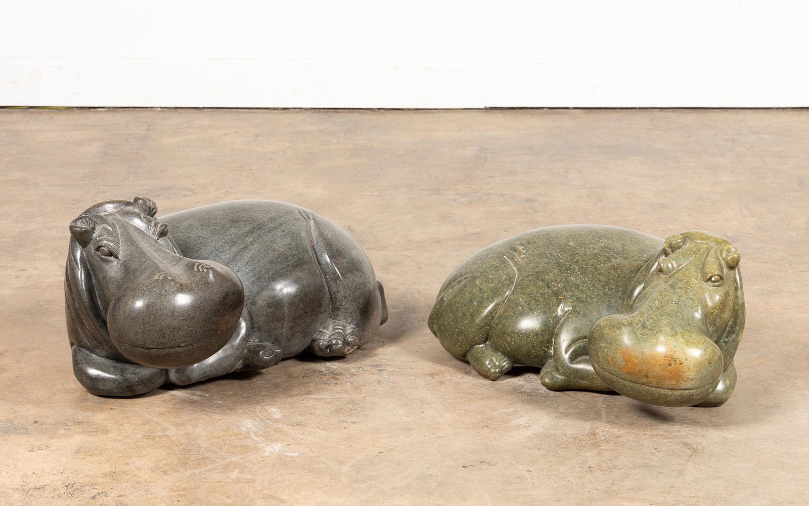 PR. ZIMBABWEAN SHONA ART SCULPTURE HIPPOS (1 of 8)