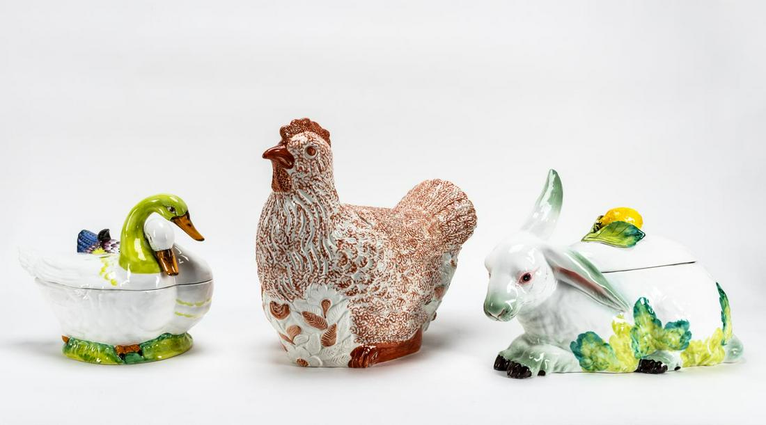 GROUP OF THREE ANIMAL TUREENS, SPONGEWARE CHICKEN (1 of 8)