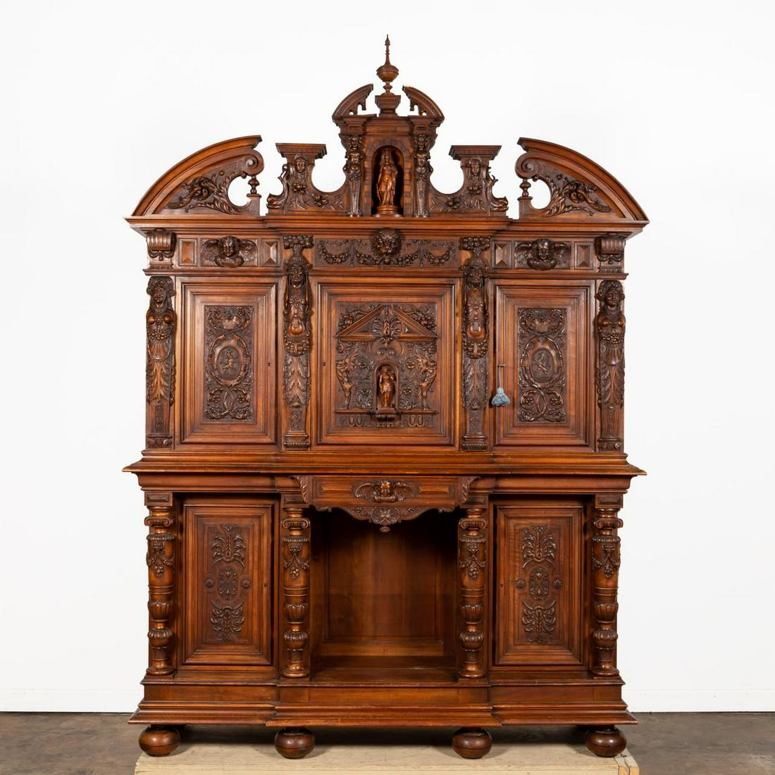 MAISON RIBAILLIER, NICE EXHIBITION CABINET, 1883 (1 of 11)