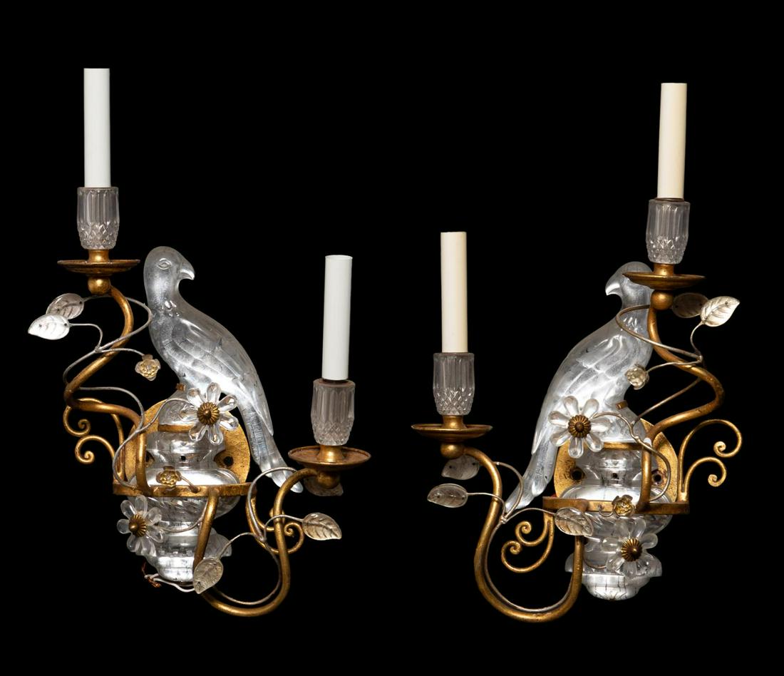 PR., MANNER MAISON BAGUES TWO-LIGHT PARROT SCONCES (1 of 7)