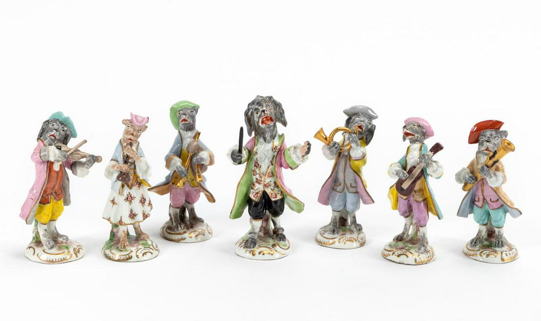 7 PC FRENCH PORCELAIN DOG BAND, MOOG LABEL (1 of 7)