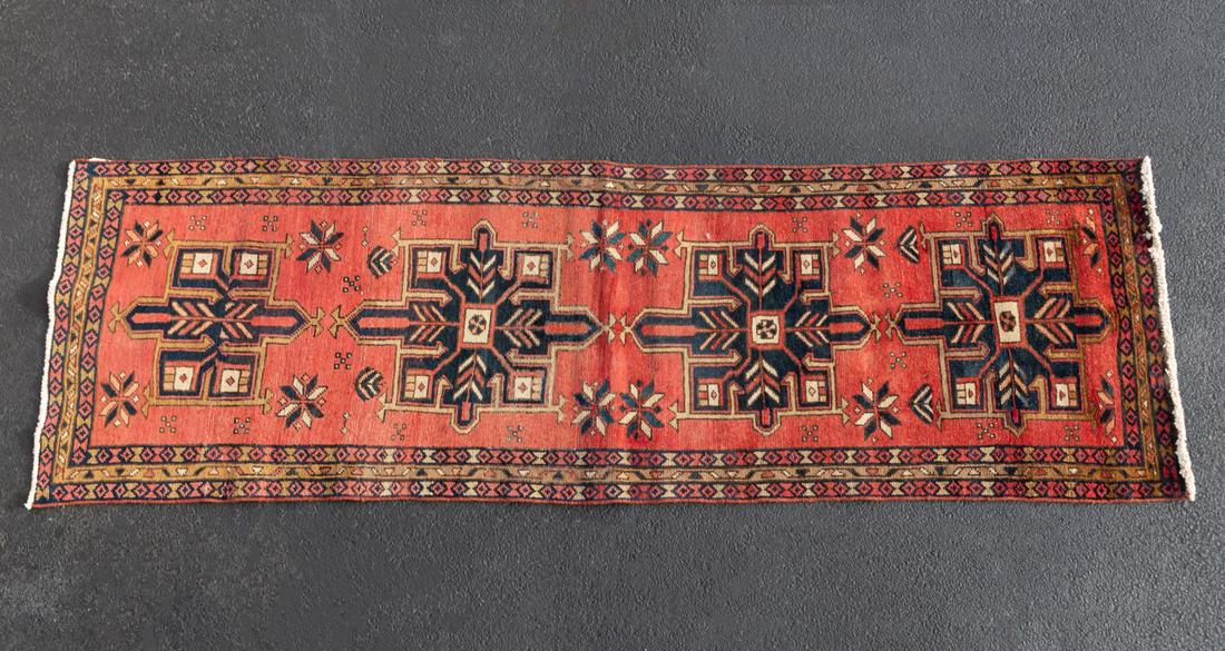 KARAJA HERIZ HAND WOVEN RUNNER RUG, 3'1" x 9'5" (1 of 5)