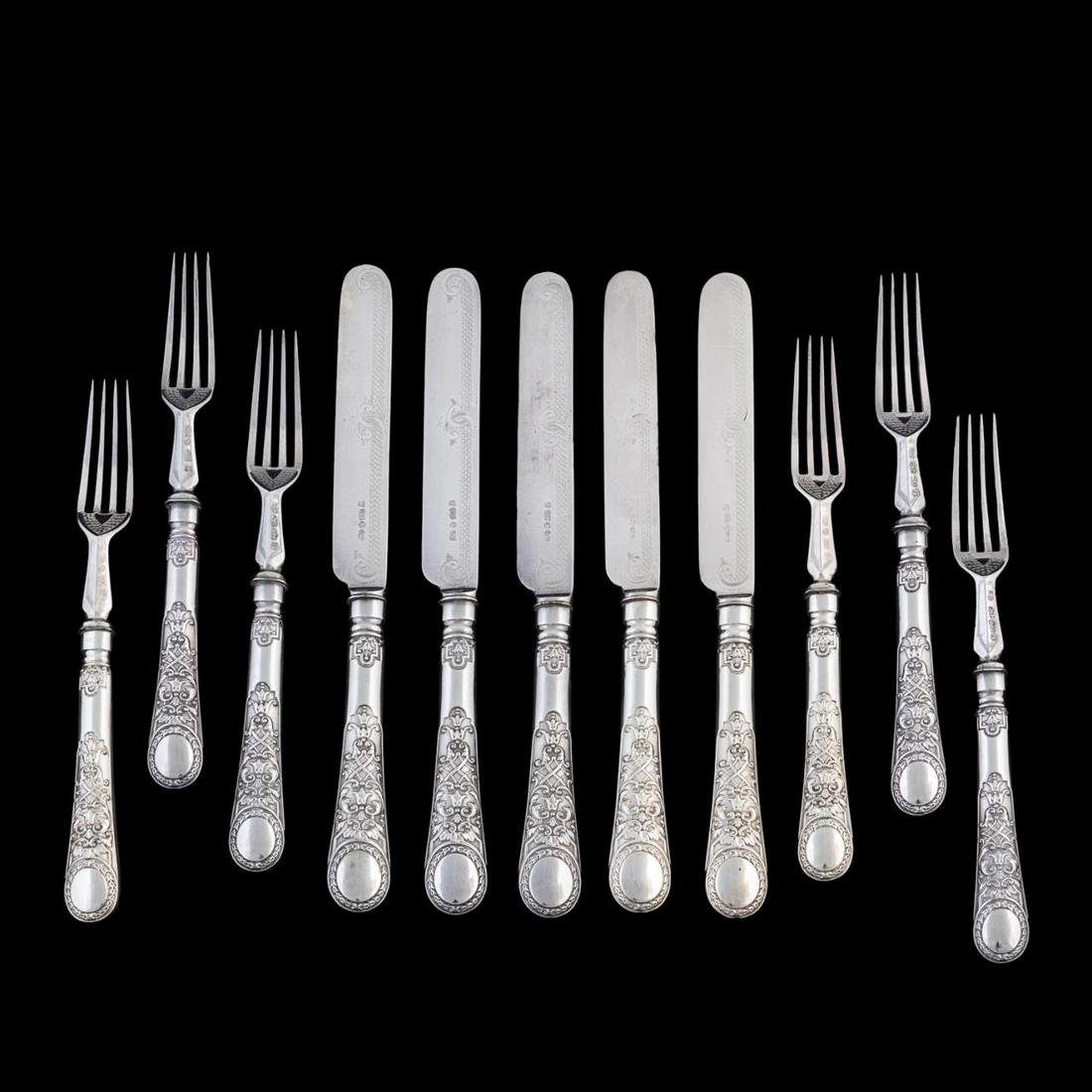 HENRY WILKINSON & CO. SILVER PLATE FLATWARE, 11PC (1 of 6)