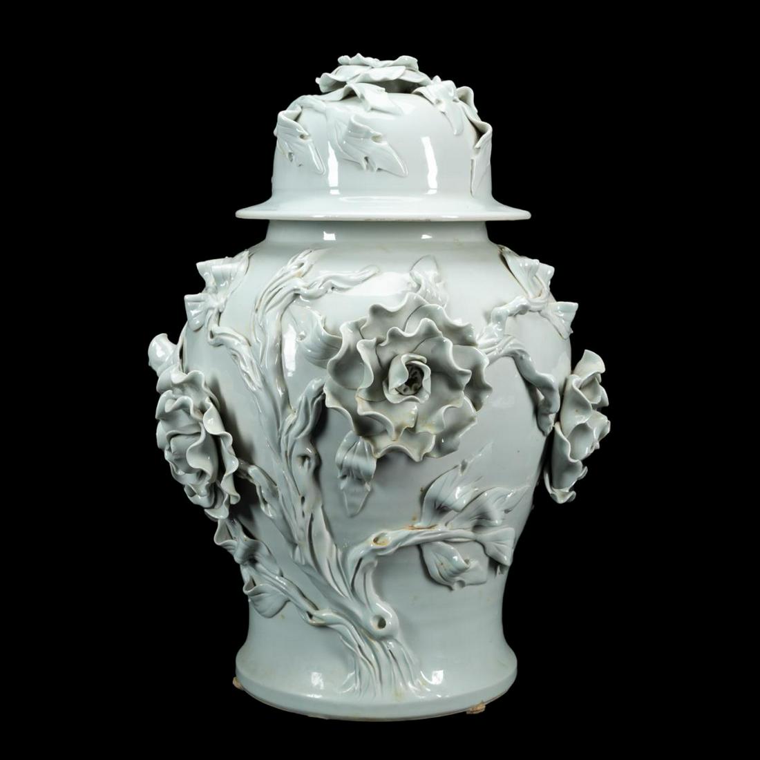 CHINESE BLANC DE CHINE FLOWERING TREE URN (1 of 7)