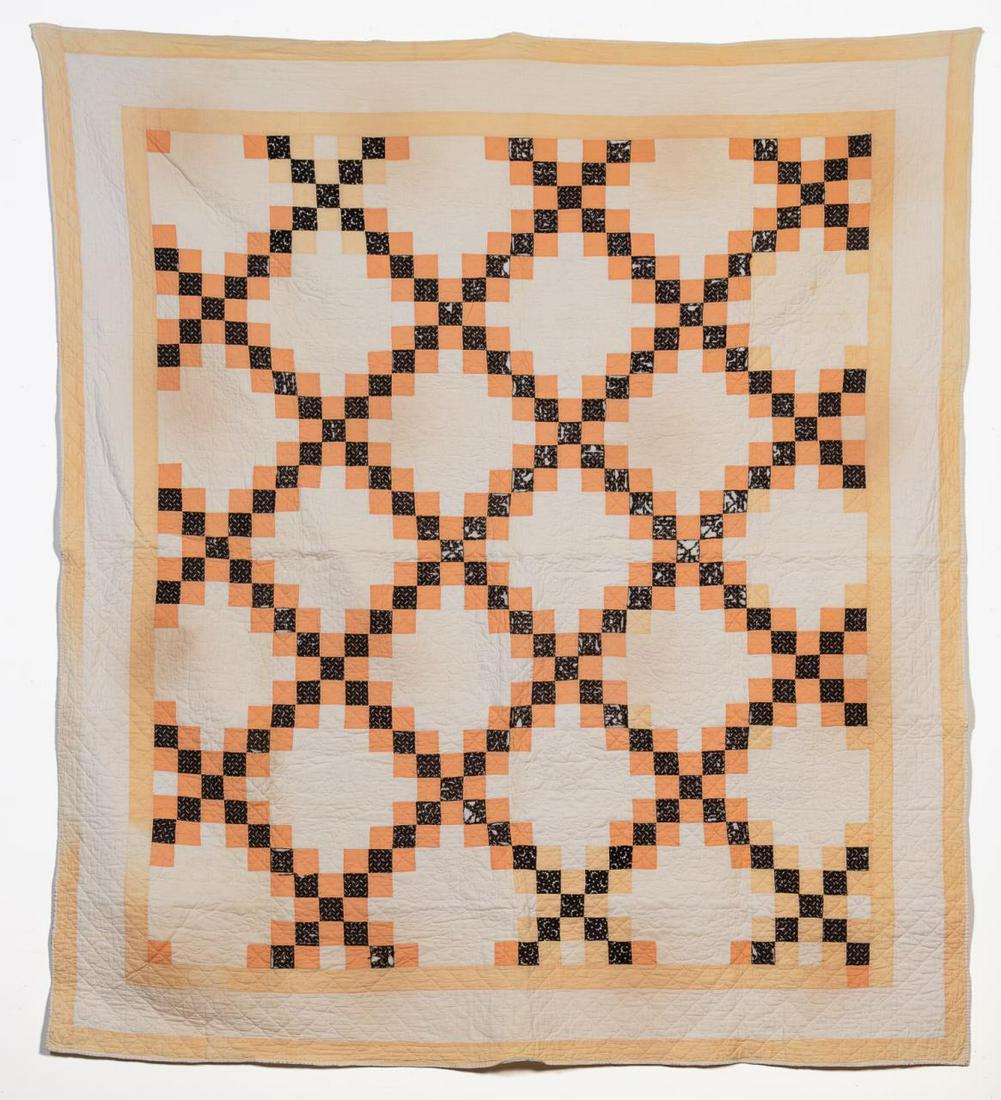 HAND QUILTED COTTON CROSSROADS VARIATION QUILT (1 of 6)