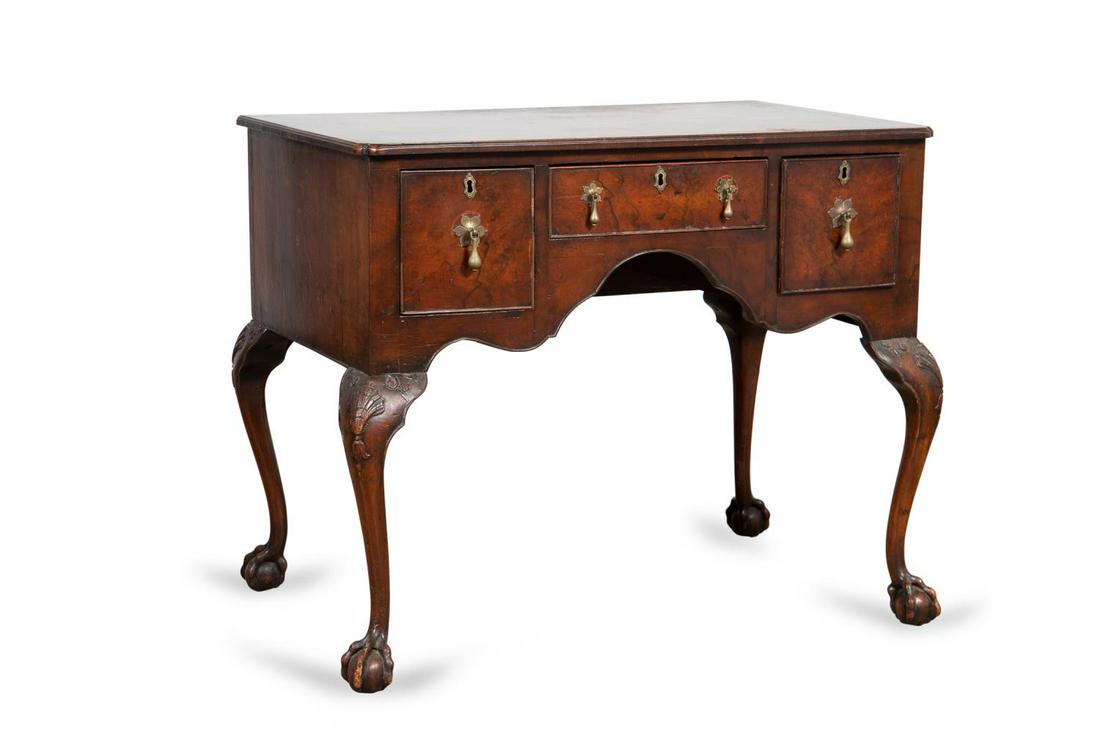 ENGLISH GEORGIAN STYLE BURLWOOD DRESSING TABLE (1 of 5)