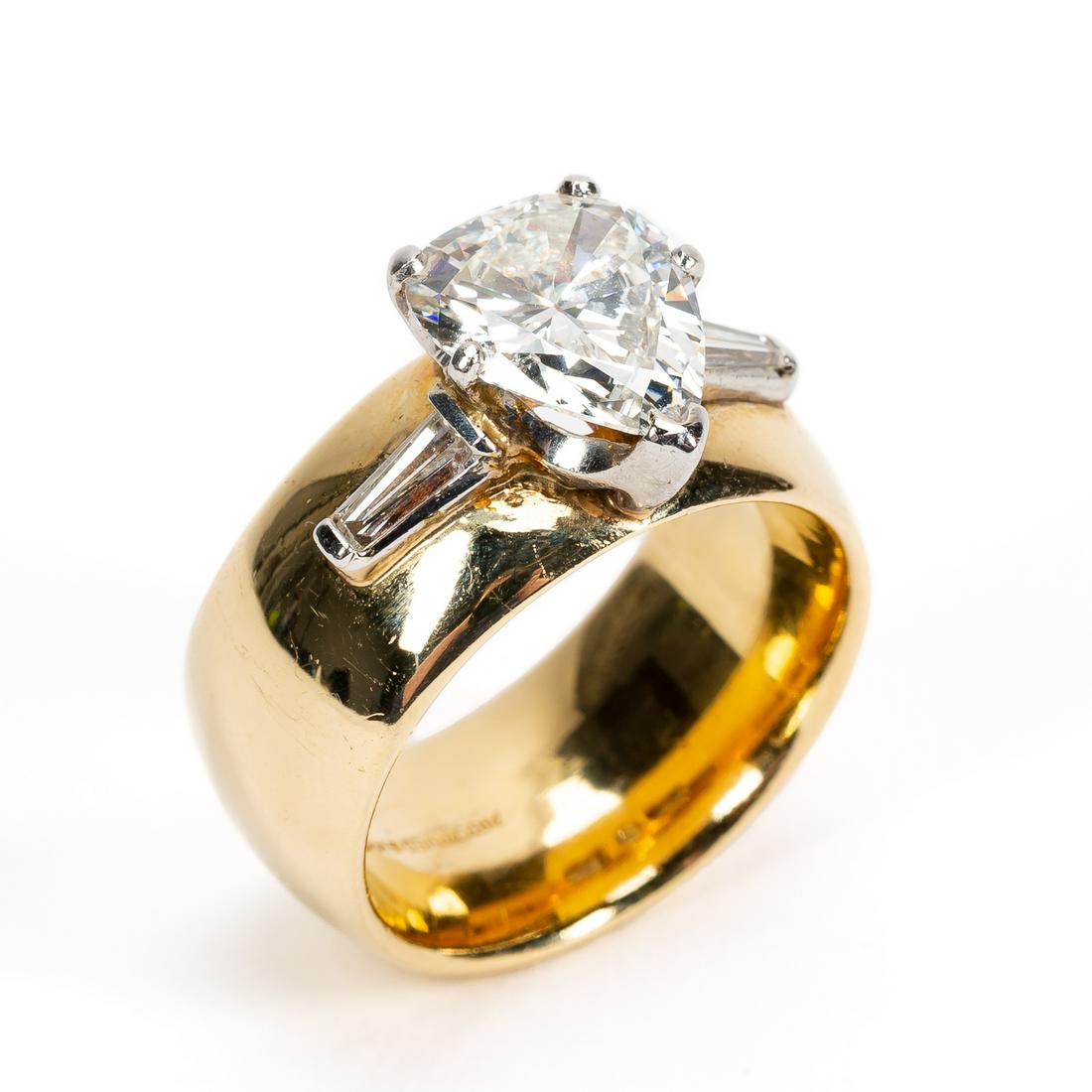 14K YELLOW GOLD & 2.60 CTW PEAR DIAMOND RING (1 of 7)