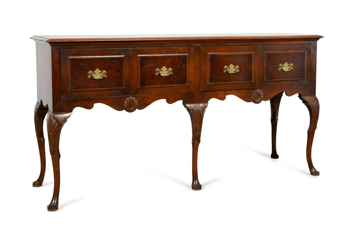 KITTINGER FURNITURE QUEEN ANNE STYLE SIDEBOARD (1 of 11)