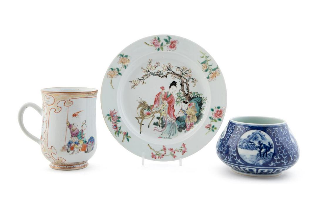 3 CHINESE PIECES - EXPORT MUG, BRUSH POT, PLATE: Chinese export porcelain group of three porcelain table accessories, comprising one blue and white globular brush pot having four landscape scenes in medallions, one Famille Rose round figural plate w