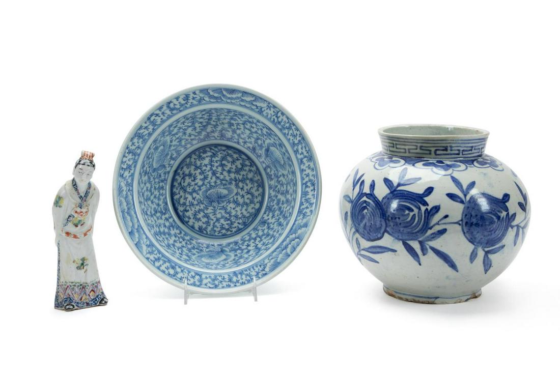 3PC CHINESE PORCELAIN; BOWL, JAR & FIGURE (1 of 9)