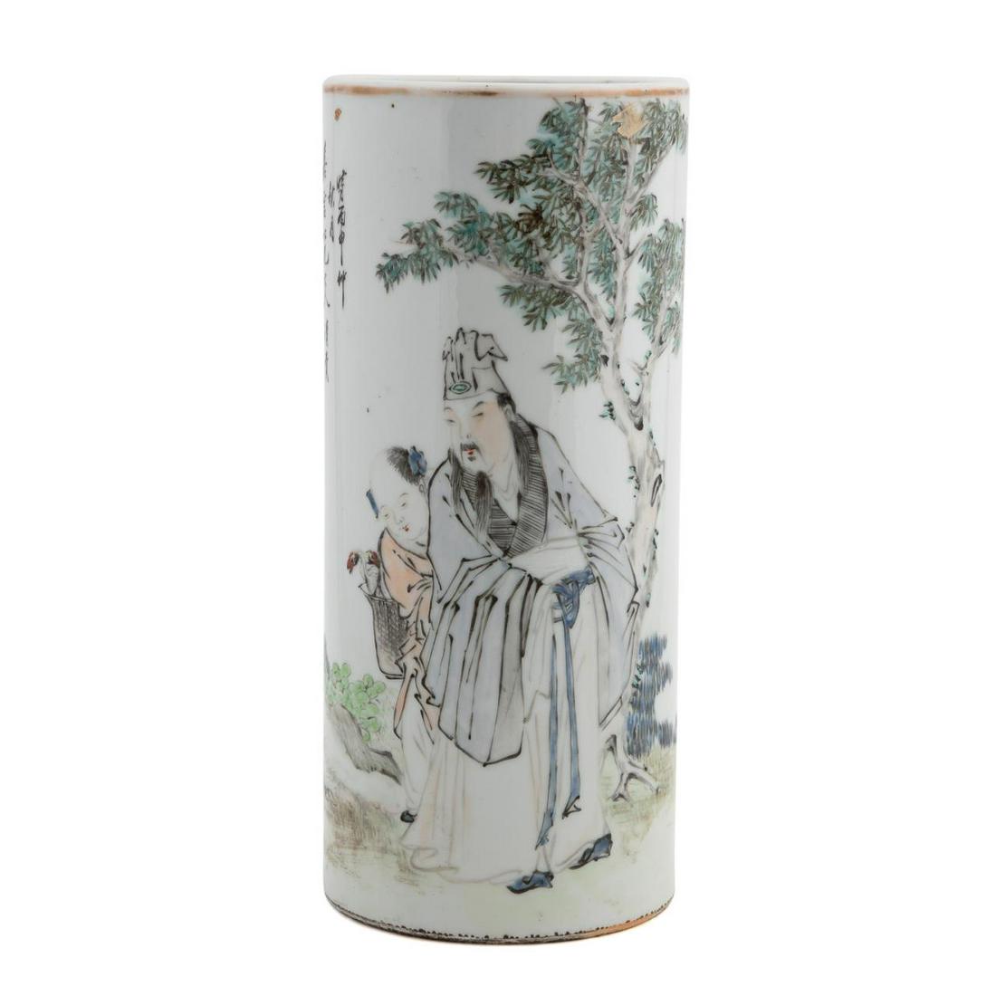 CHINESE FAMILLE VERTE CYLINDER VASE W/ SCHOLAR (1 of 7)
