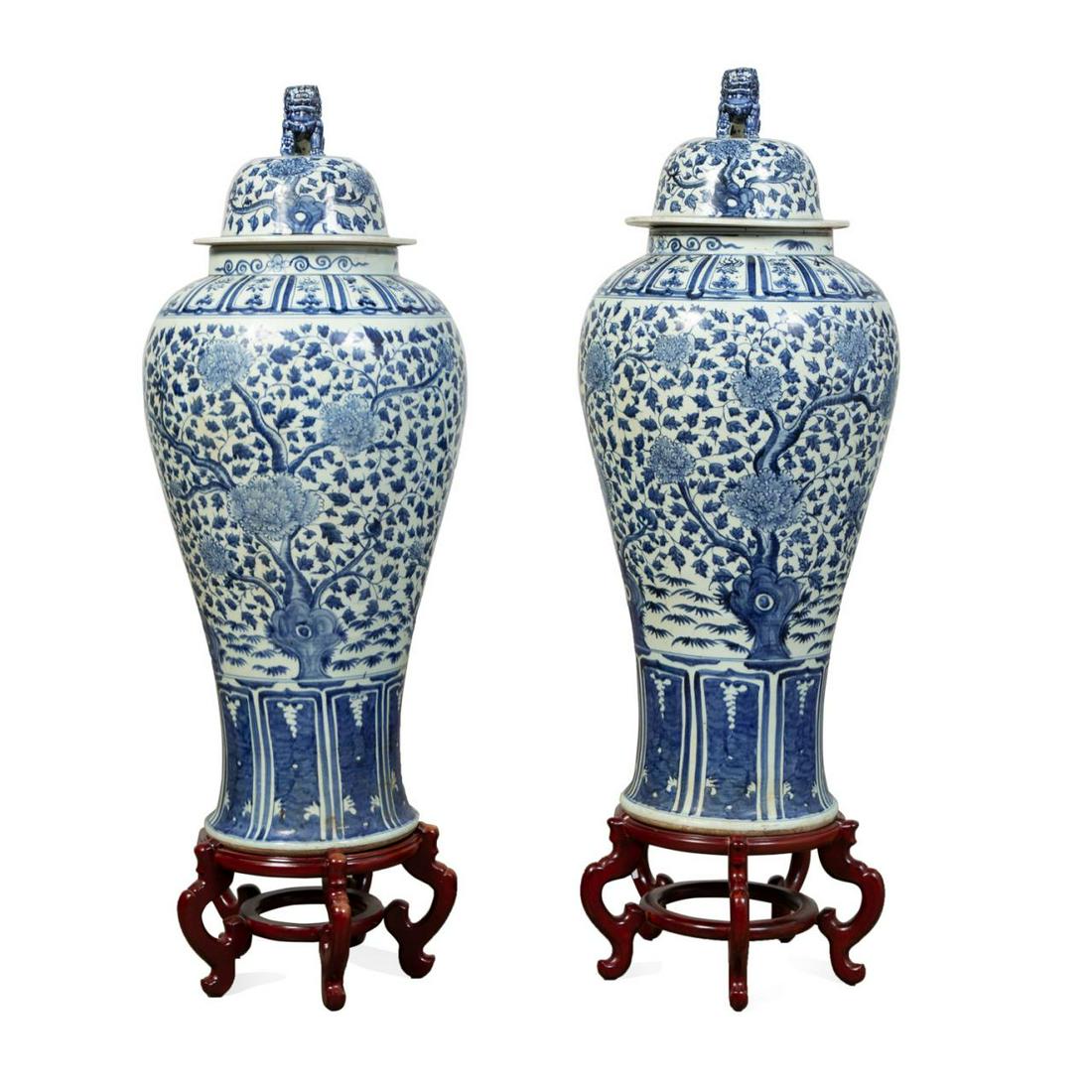 PAIR OF CHINESE BLUE & WHITE GINGER JARS W/ STANDS (1 of 8)