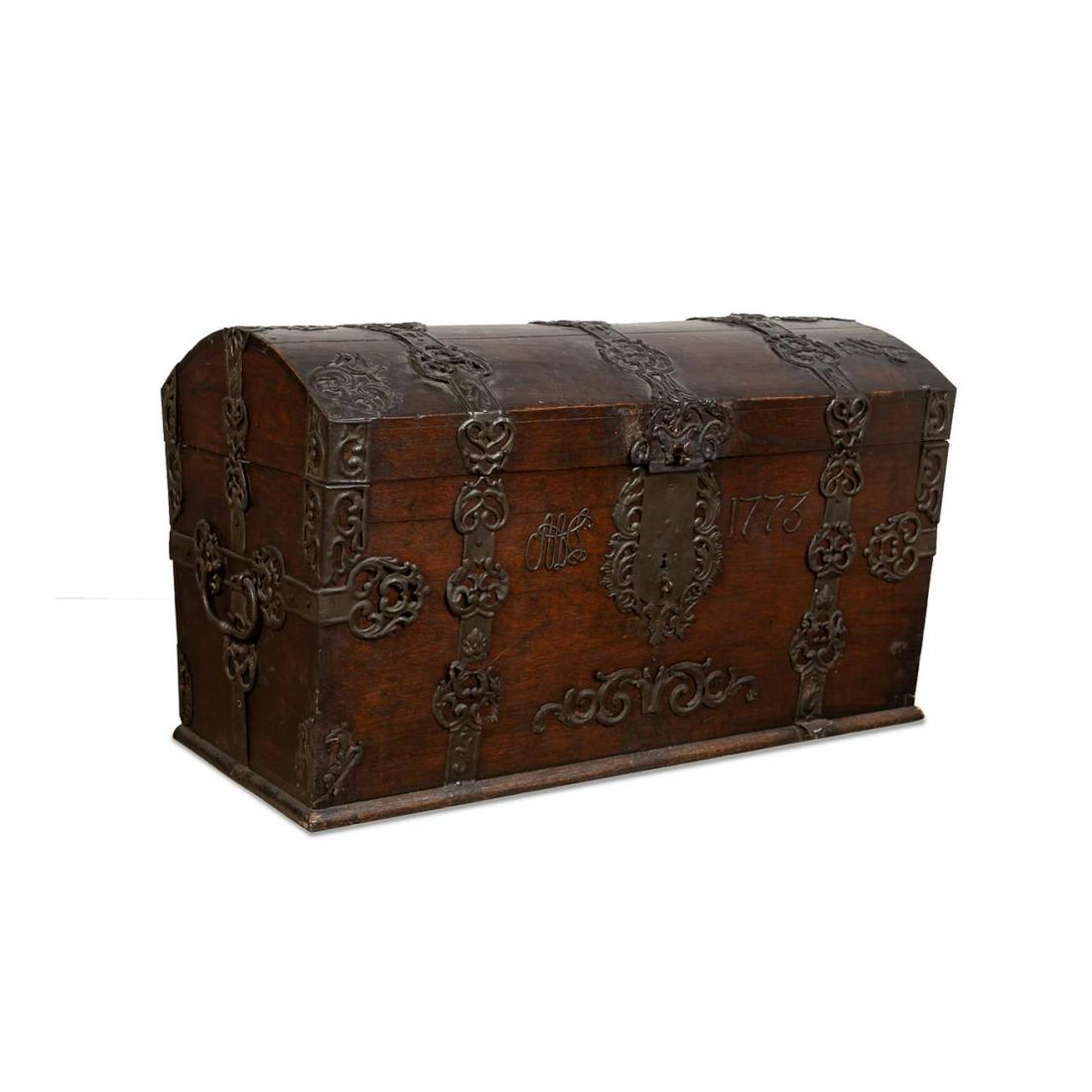19TH C. CONTINENTAL BAROQUE STYLE DOMED CHEST (1 of 6)