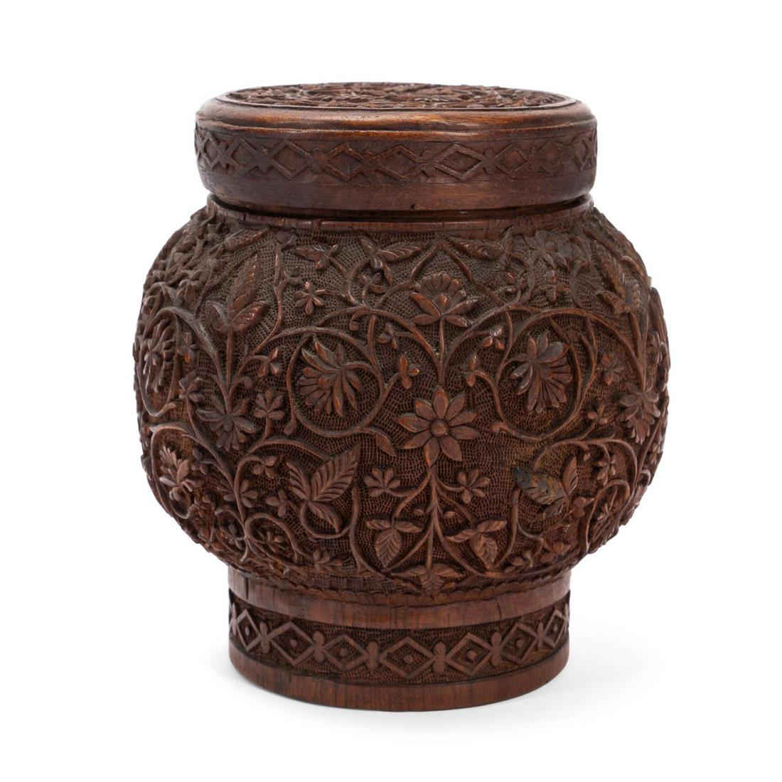 ANGLO-INDIAN CARVED WOOD TEA CADDY (1 of 7)