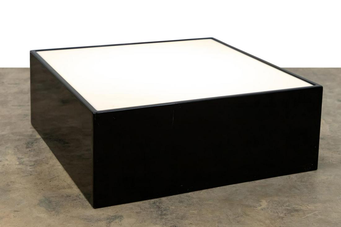 MID-CENTURY MODERN BLACK LIGHT BOX SIDE TABLE (1 of 7)