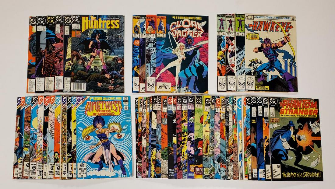 COLLECTION OF 54 DC COMIC BOOKS (1 of 7)