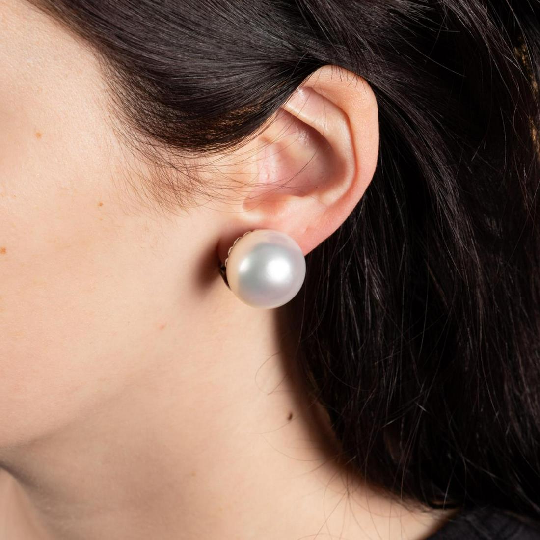 PAIR ASSEAL 19MM SOUTH SEA PEARL PLATINUM EARRINGS (1 of 6)
