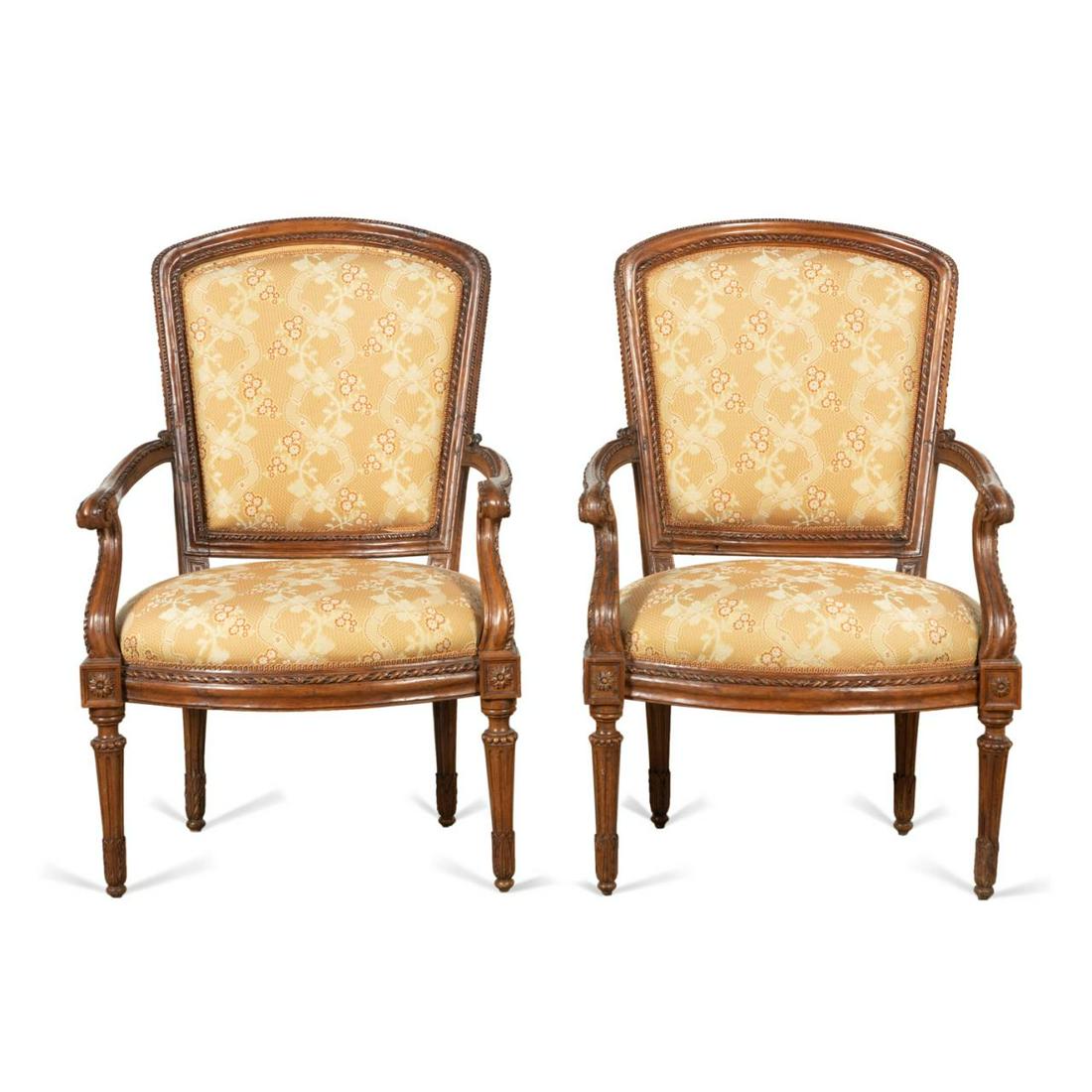 PR LOUIS XVI STYLE WALNUT FAUTEUILS EN CABRIOLET (1 of 6)