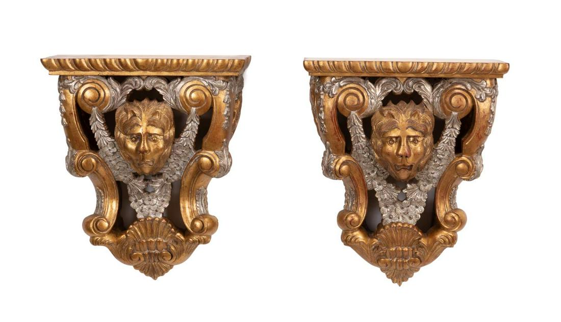 PR MAITLAND SMITH GILT LIOIN MASK WALL BRACKETS (1 of 7)