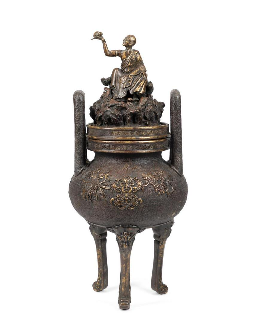 JAPANESE BRONZE FIGURAL KORO OR CENSER (1 of 8)