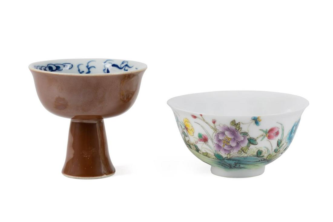 TWO CHINESE PORCELAIN PIECES, ONE W/ PEONIES (1 of 7)